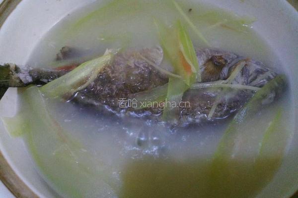 西瓜皮泥猛鱼汤的做法图解10
