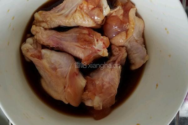 香酥炸鸡的做法图解1