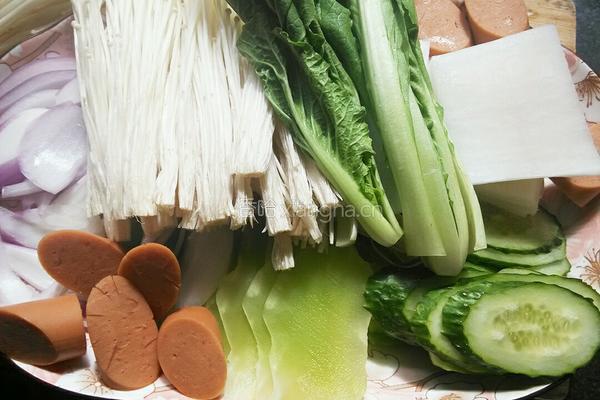 自制简单冒菜的做法图解1