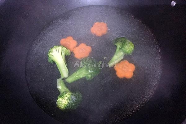 黑胡椒牛排饭的做法图解2