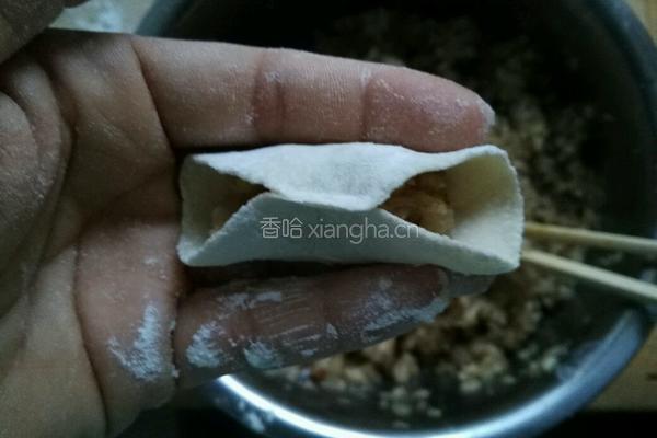 香菇鸡肉饺子的做法图解10