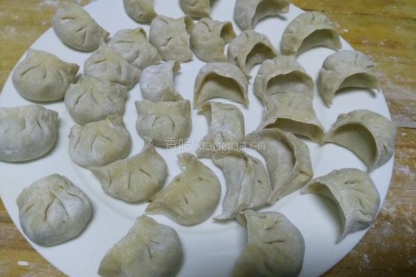 香菇鸡肉饺子的做法图解12