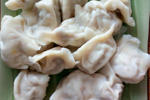酸菜油裙子水饺的做法图解12