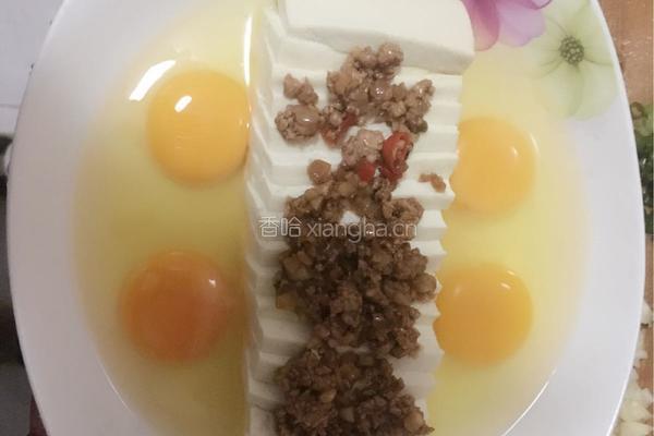 豆腐蒸蛋的做法图解2