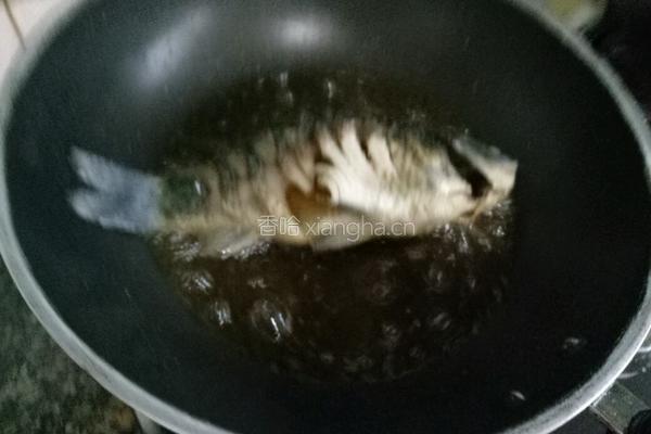 糖醋鱼的做法图解3
