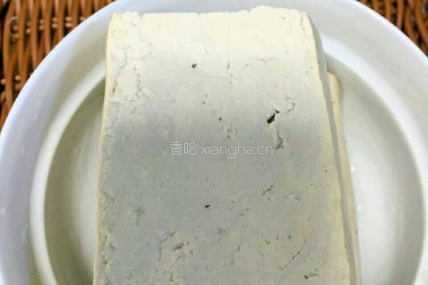 拌豆腐的做法图解1