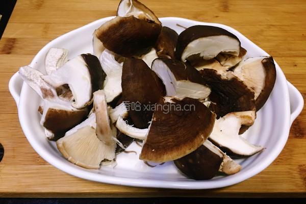 香菇炖鸡汤的做法图解8