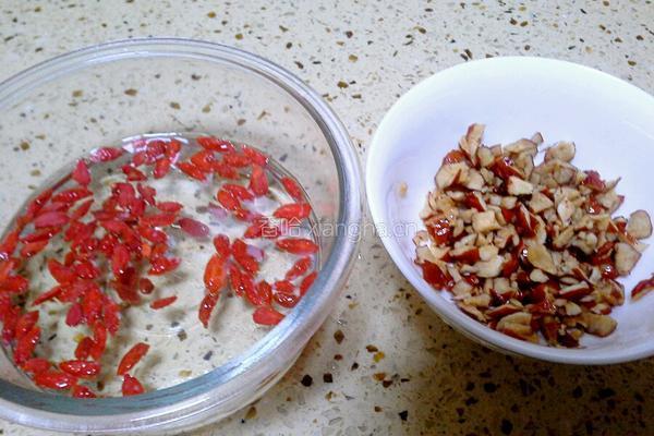 自制龟苓膏的做法图解2