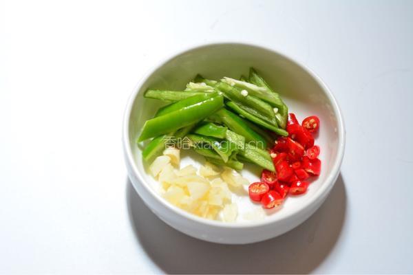 酱油土豆丝的做法图解1