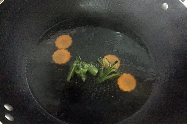 干煎牛排配红酒酱汁的做法图解2
