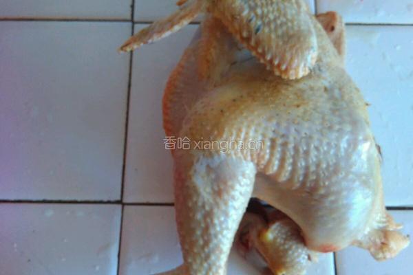 大公鸡炖香菇粉条的做法图解1