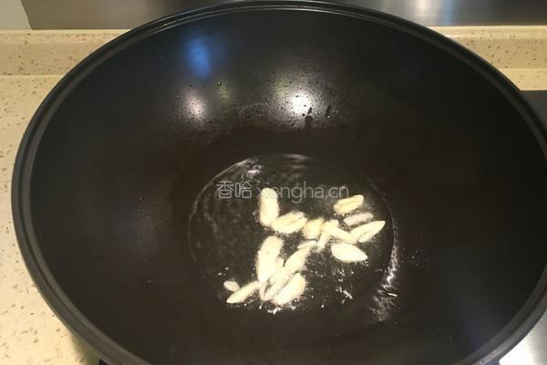 白萝卜紫菜疙瘩汤的做法图解3