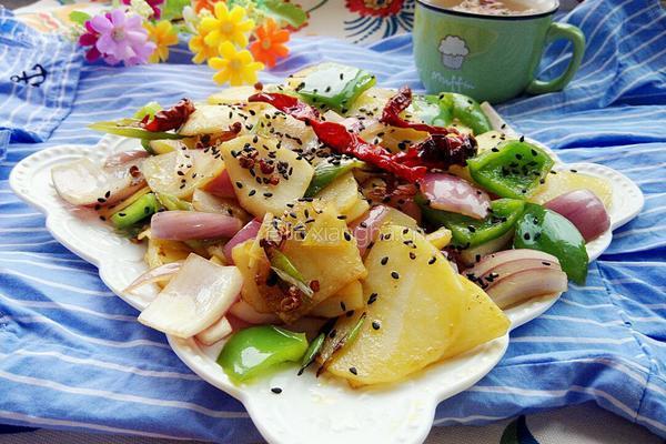 干锅香辣土豆片的做法图解13