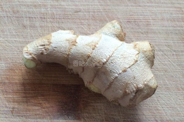 蜂蜜姜茶的做法图解1