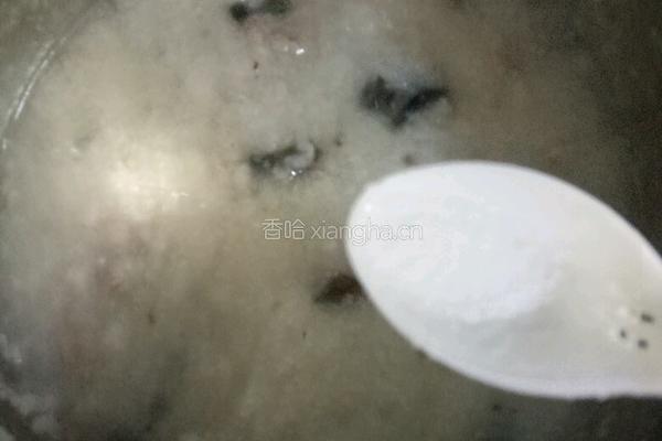 皮蛋粥的做法图解5