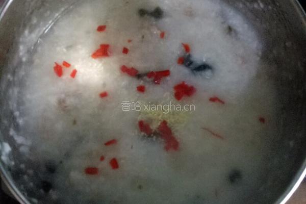 皮蛋粥的做法图解6