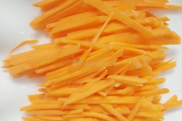炝拌干豆腐丝的做法图解2