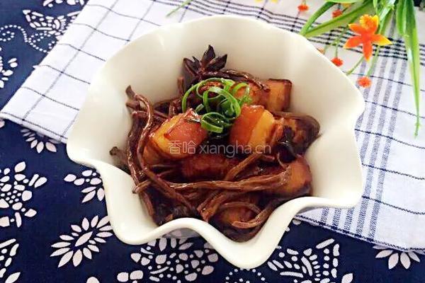 红烧肉炖蘑菇的做法图解8