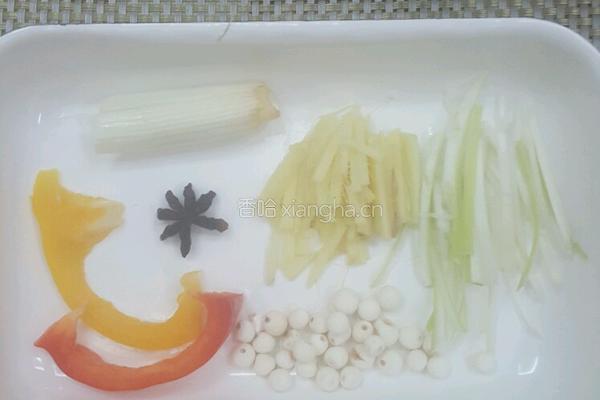紫菜玉米排骨汤的做法图解3