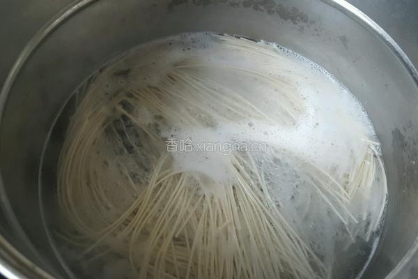 菠菜鸡蛋面的做法图解6