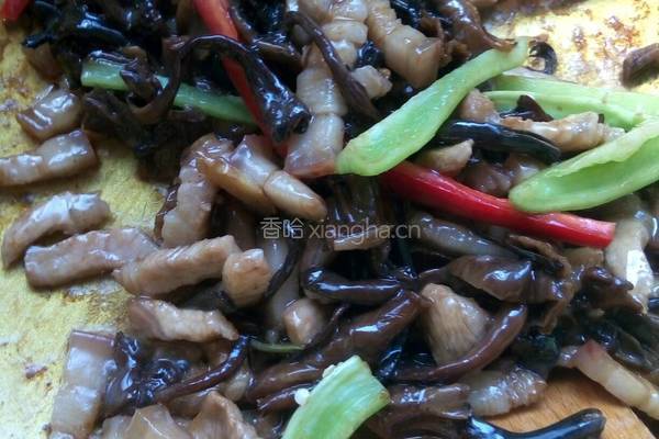 干蘑菇炒肉丝的做法图解6