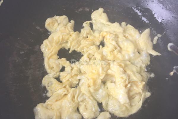 粉丝鸡蛋黄瓜的做法图解4