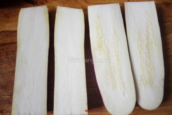 肉沫烤茄子的做法图解1