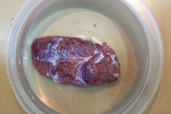 酱牛肉汤面的做法图解2