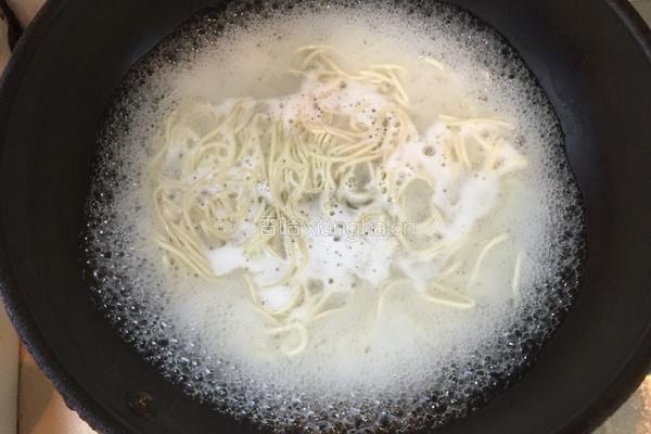 酱牛肉汤面的做法图解9