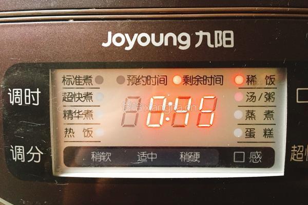 小米红薯粥的做法图解5