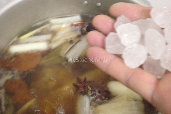炖猪肘子的做法图解10