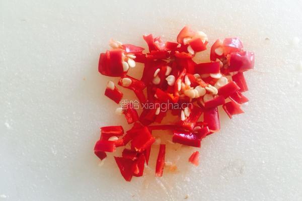 虾仁炒芹菜的做法图解3