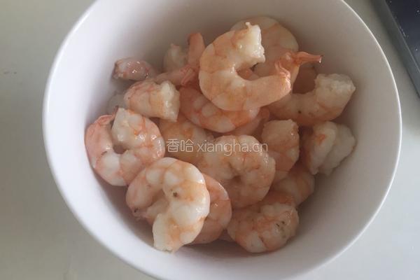 虾仁炒芹菜的做法图解6