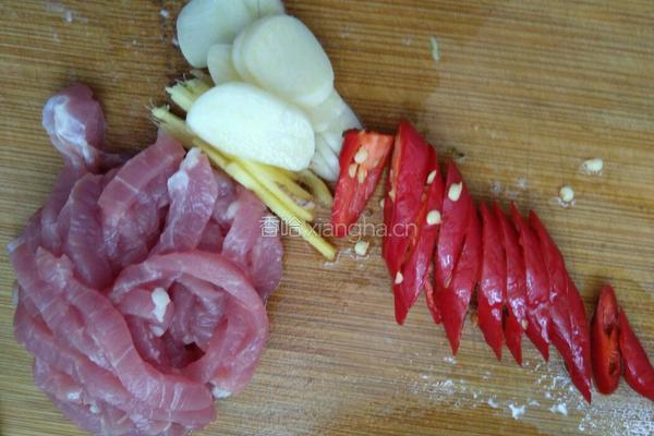 豆角炒肉丝的做法图解2