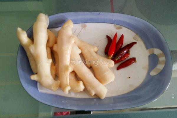 麻辣兔肉的做法图解1