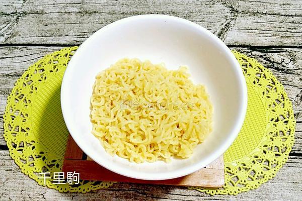 餐蛋面的做法图解5