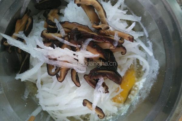 白萝卜丝蛋饼的做法图解3