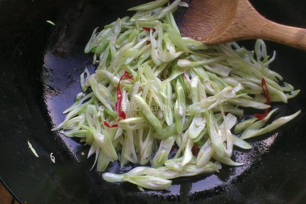 清炒豆角丝的做法图解5