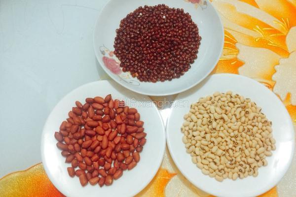 花生眉豆红豆糖水的做法图解1