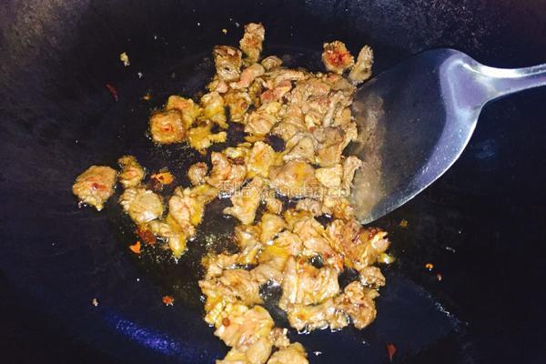 牛肉芹菜的做法图解5
