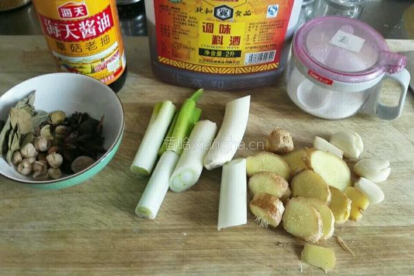 番茄牛尾汤的做法图解2