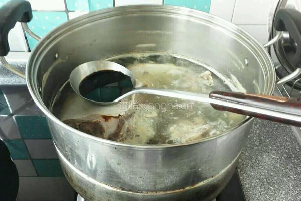 番茄牛尾汤的做法图解4