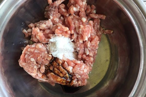 肉沫烤茄子的做法图解3