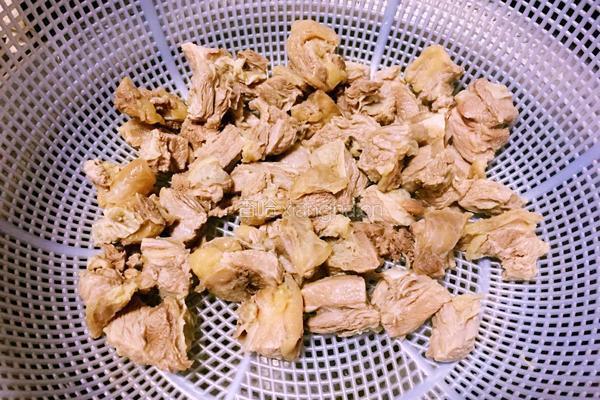 土豆烧牛肉的做法图解5