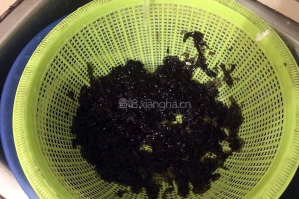 紫菜瘦肉汤的做法图解3