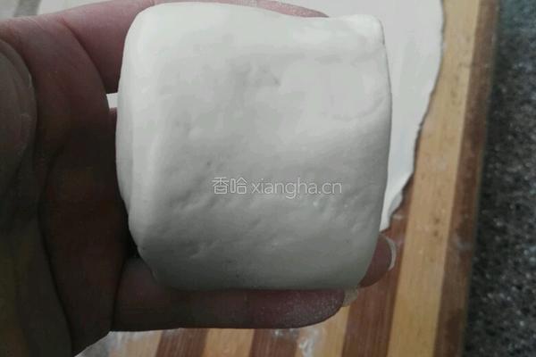 韭菜粉丝盒子的做法图解5