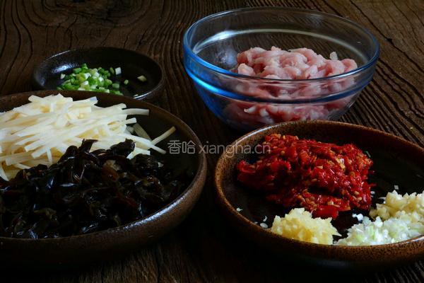 四川鱼香肉丝的做法图解2