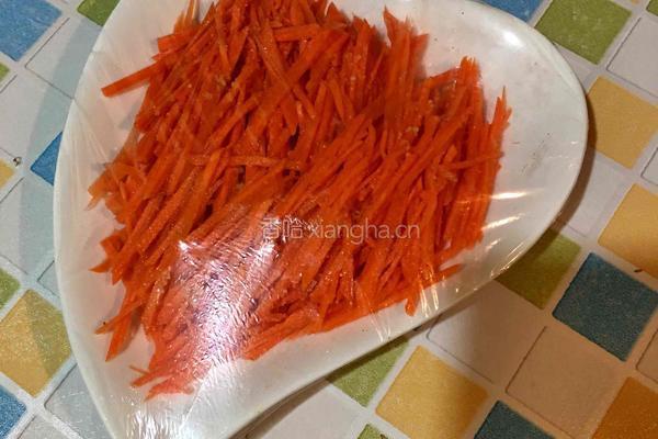 蒸胡萝卜丝的做法图解4