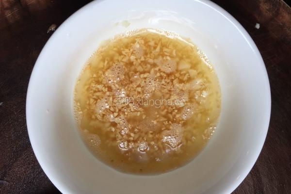 蒜蓉粉丝蒸天鹅蛋的做法图解7