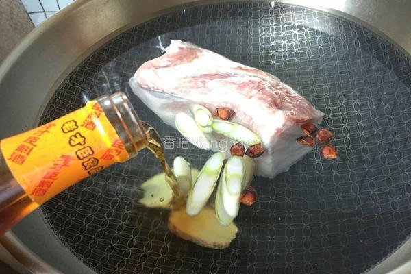 梅菜烧肉的做法图解3